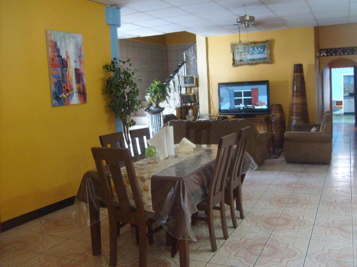 Caribbean Tourist Villa Port of Spain 外观 照片